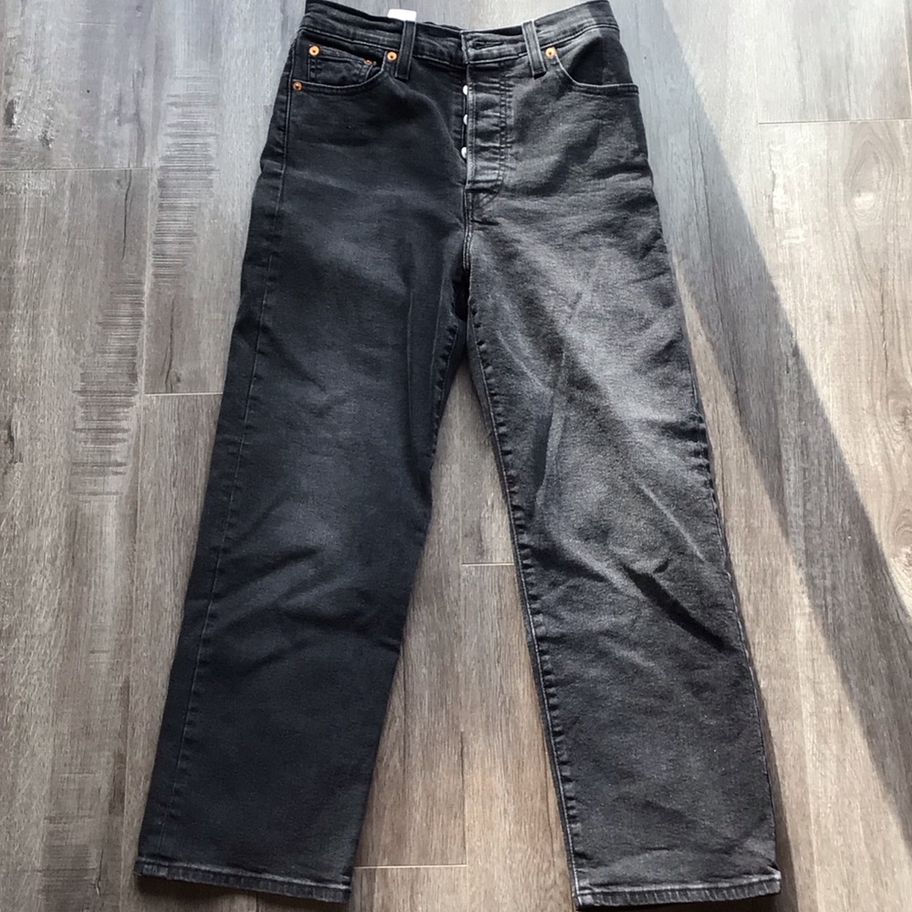 Levi's High Rise Black Women's Jeans